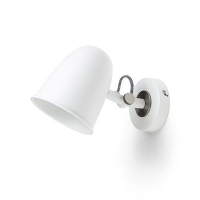 Stenske svetilke hodnik